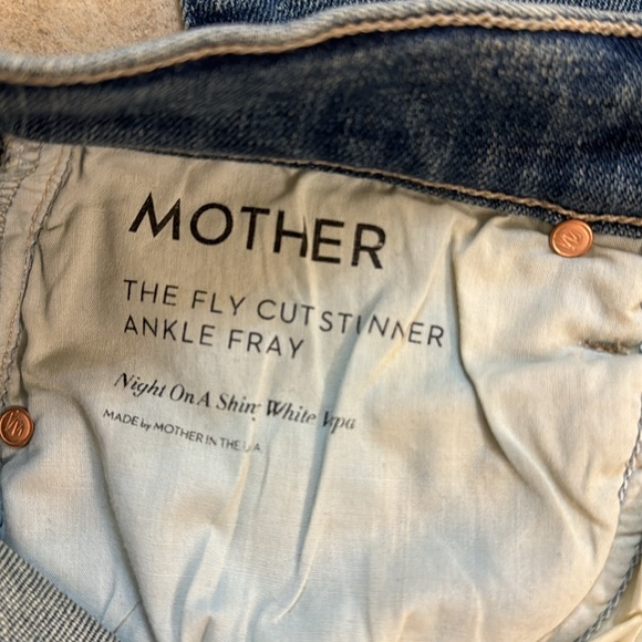 Mother jeans size 25 - Picture 3 of 6